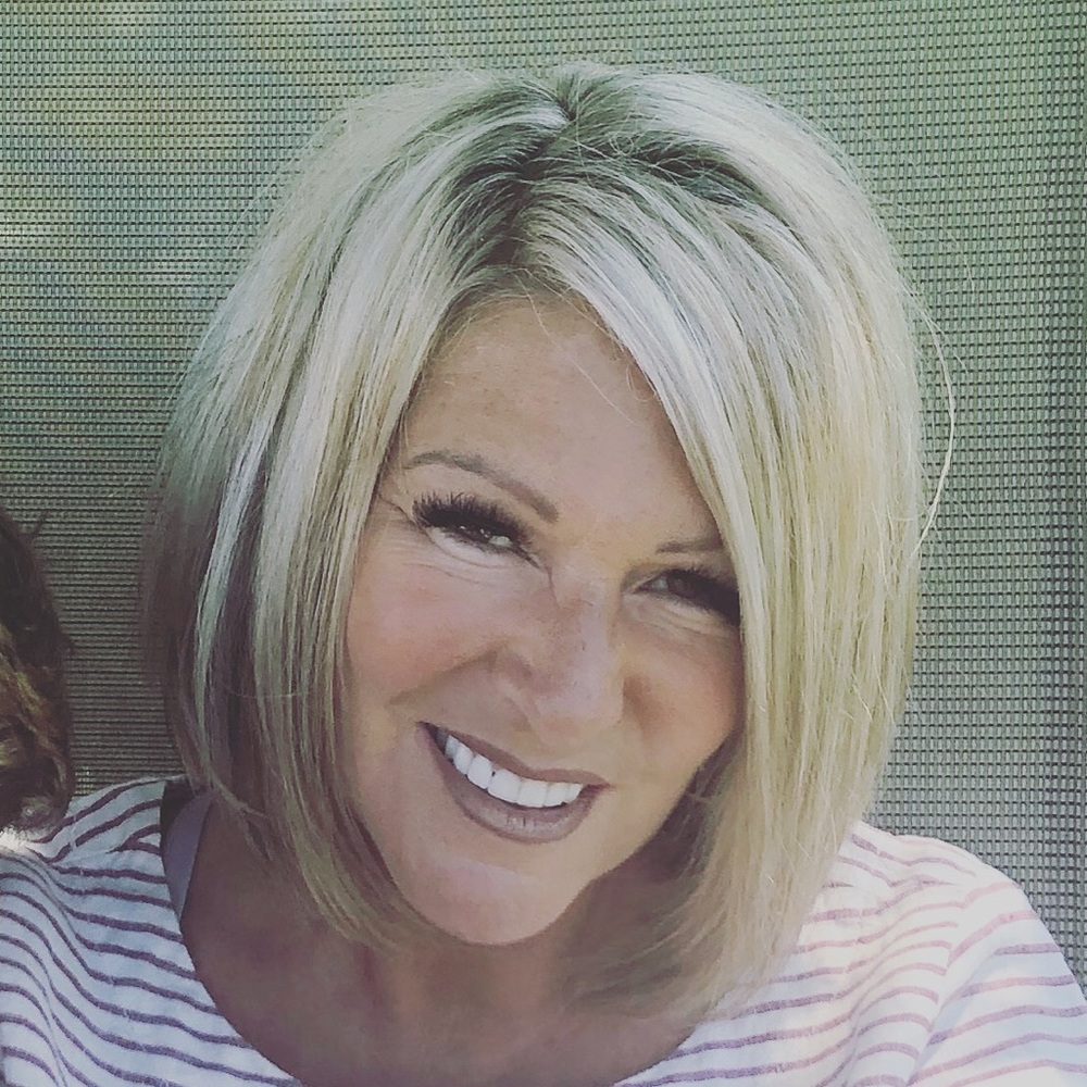 Meet your Posher, Angie